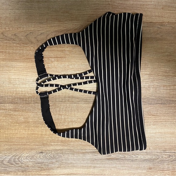 LULULEMON Free Tô Be Bra - Picture 9 of 9